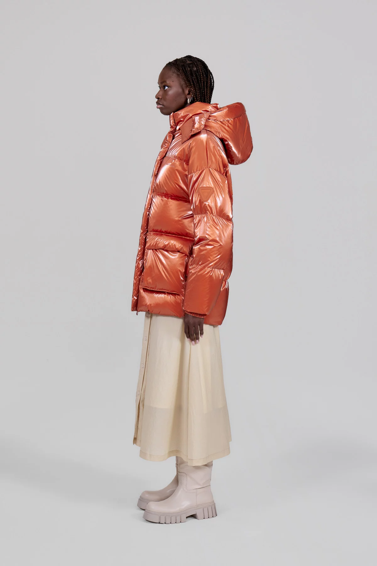 Oversized belted down jacket in shiny nylon Manie Bright